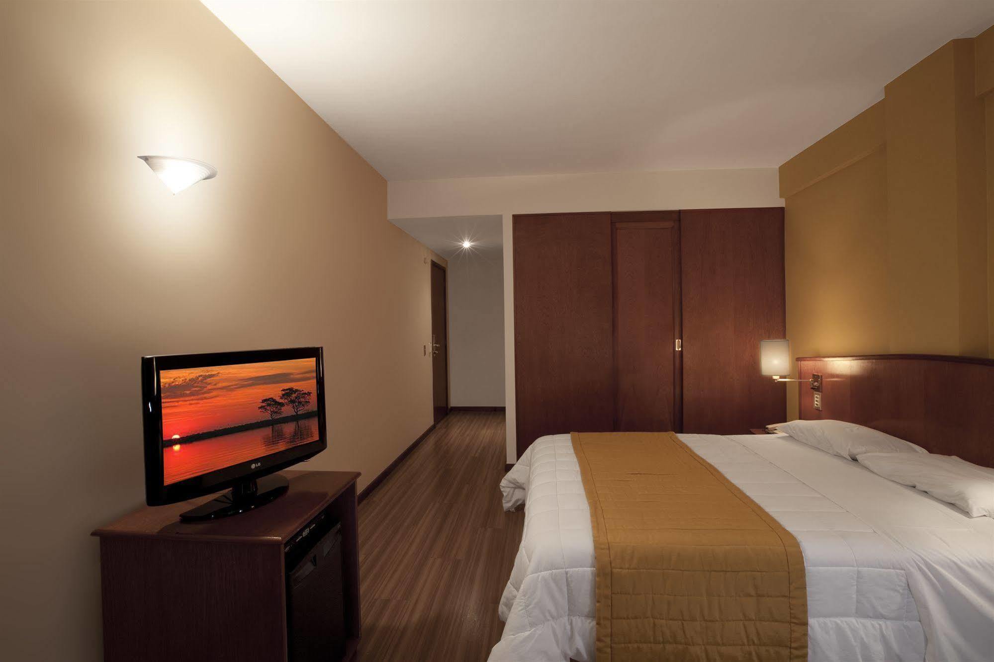 Hotel Moncloa São Paulo Eksteriør bilde